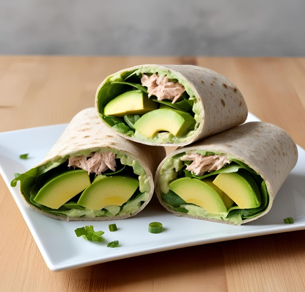 Wrap au thon avocat salade fromage frais